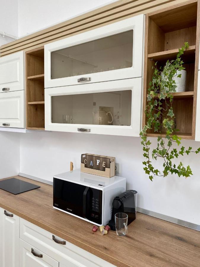 Residence Odaile #1 Otopeni Esterno foto