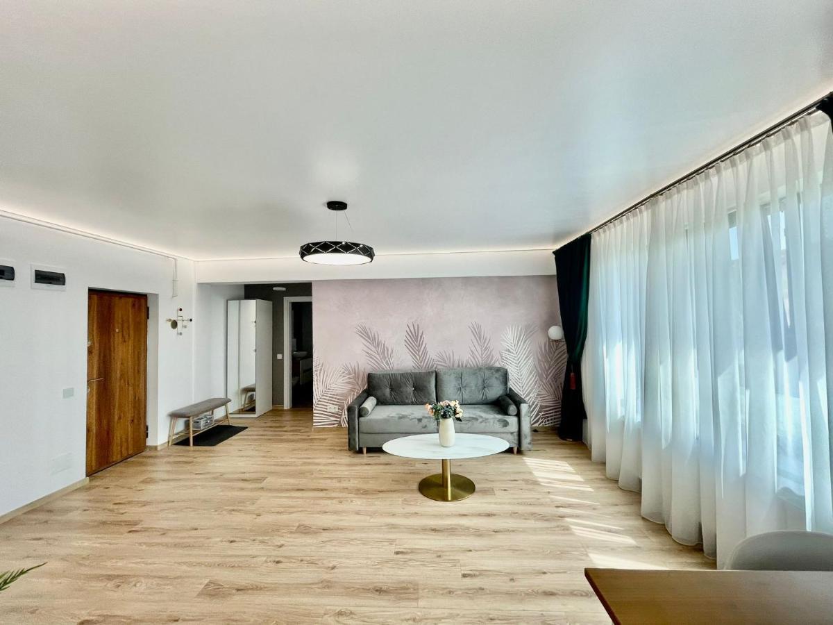 Residence Odaile #1 Otopeni Esterno foto