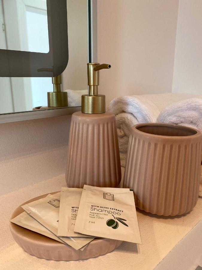 Residence Odaile #1 Otopeni Esterno foto